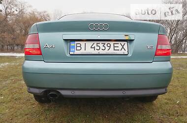 Седан Audi A4 2000 в Полтаве