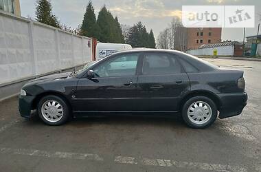 Седан Audi A4 1996 в Рівному