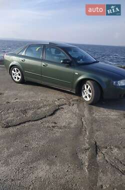 Седан Audi A4 2002 в Каменском
