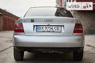 Седан Audi A4 1998 в Хмельницком
