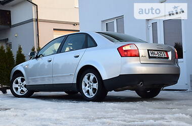 Седан Audi A4 2004 в Дрогобыче