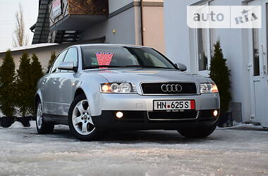 Седан Audi A4 2004 в Дрогобыче