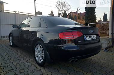 Седан Audi A4 2011 в Хмельницком