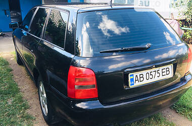 Универсал Audi A4 1998 в Виннице