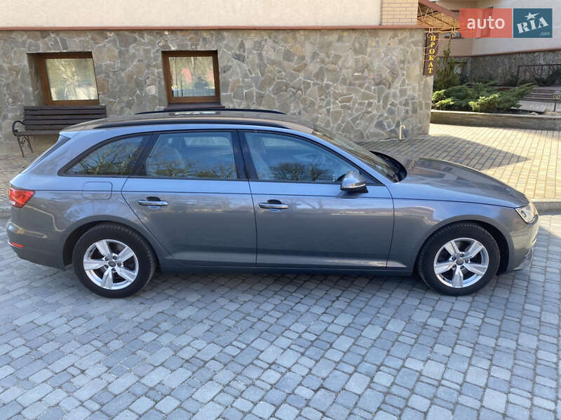 Универсал Audi A4 2015 в Львове