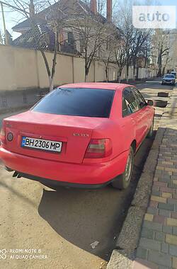 Седан Audi A4 1998 в Одессе