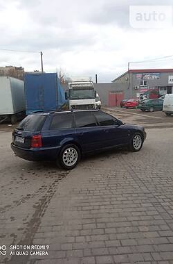 Универсал Audi A4 1997 в Каменец-Подольском