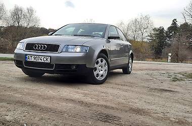 Седан Audi A4 2003 в Борщеве