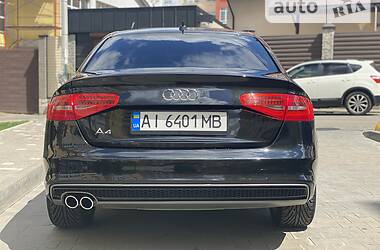 Седан Audi A4 2014 в Киеве