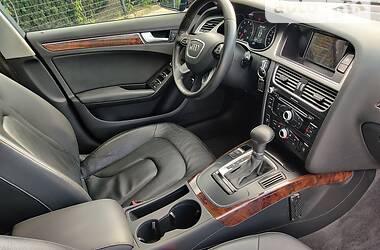 Седан Audi A4 2013 в Стрые