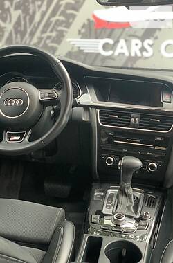 Седан Audi A4 2014 в Мукачевому