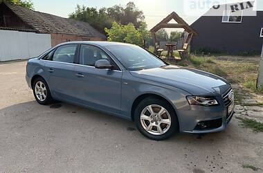 Седан Audi A4 2008 в Лохвице