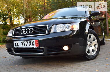 Седан Audi A4 2004 в Дрогобыче