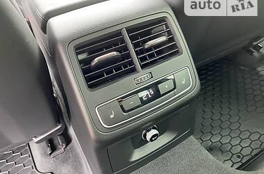 Седан Audi A4 2017 в 