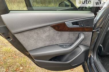 Седан Audi A4 2017 в 