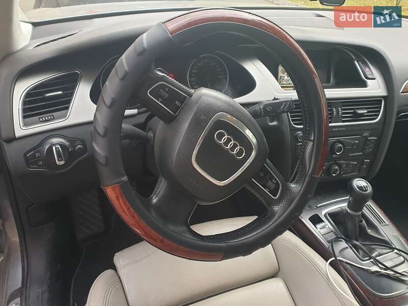 Универсал Audi A4 2009 в Долине