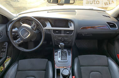 Седан Audi A4 2011 в Києві