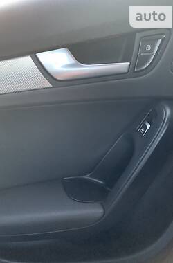 Седан Audi A4 2014 в 
