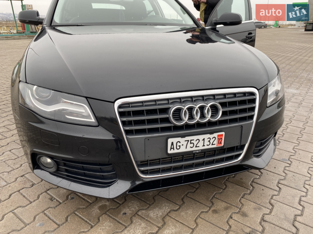 2011 Audi A4 - мініатюра 4