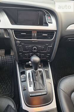 Седан Audi A4 2011 в Киеве