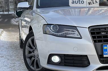 Седан Audi A4 2011 в Киеве