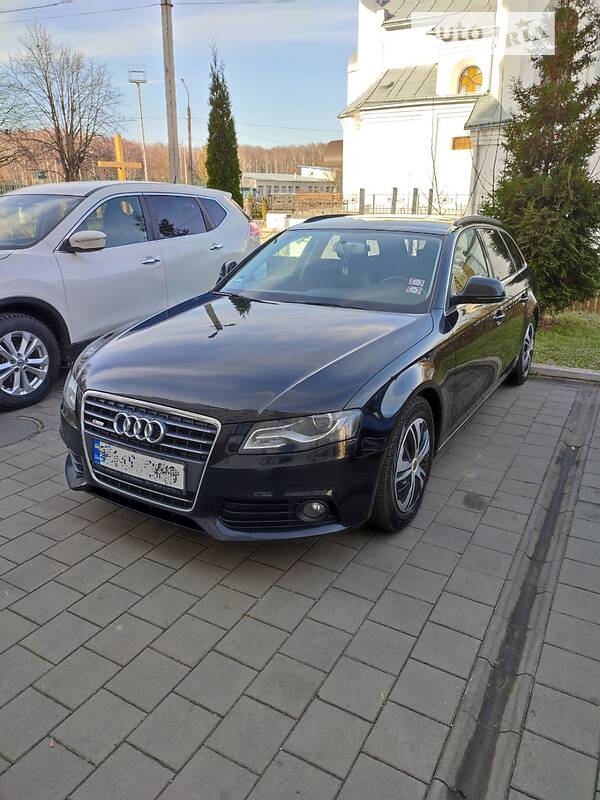 Универсал Audi A4 2008 в Волочиске