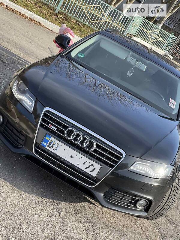 Универсал Audi A4 2008 в Волочиске