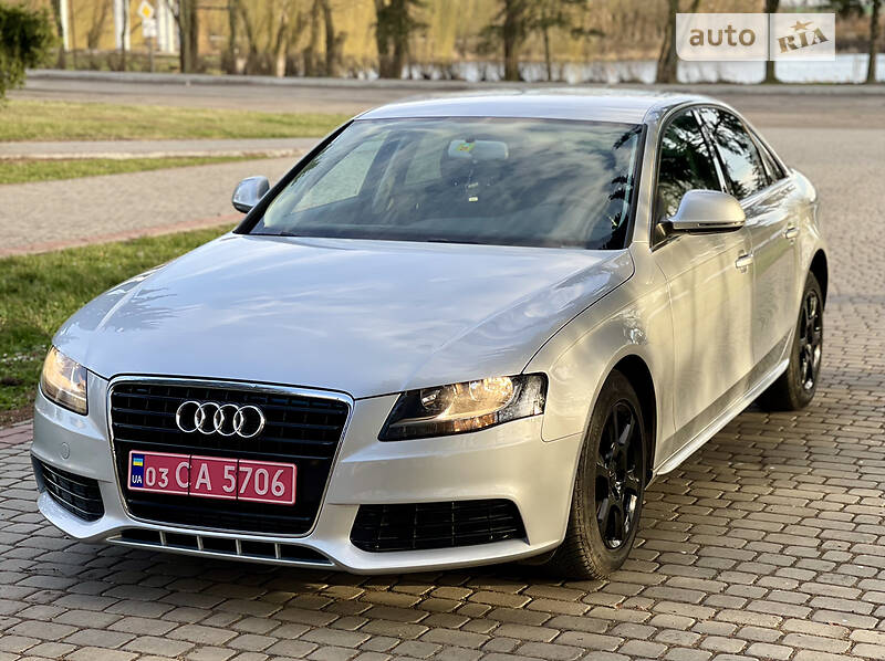 Седан Audi A4 2008 в 