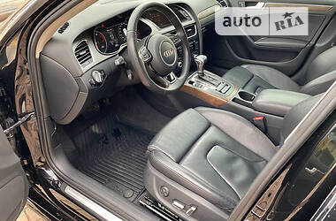 Седан Audi A4 2015 в 