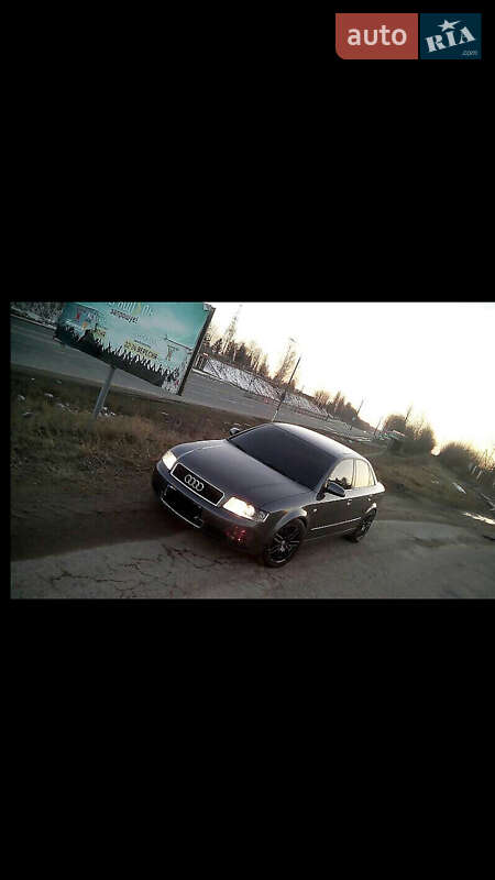 Седан Audi A4 2001 в Хмельницком