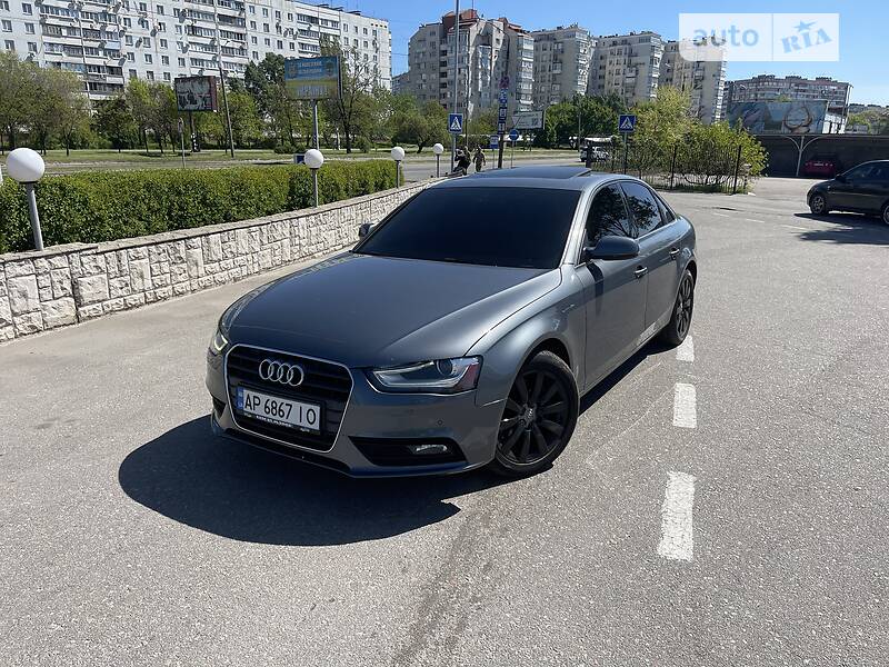 Седан Audi A4 2012 в Києві