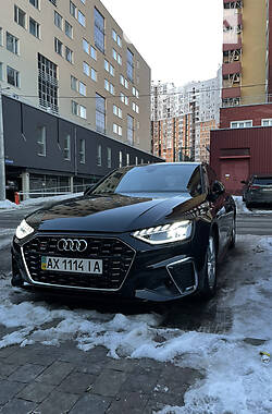 AUDI A4 2020