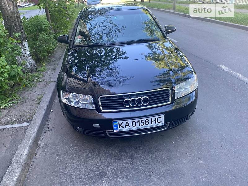 Седан Audi A4 2004 в Киеве