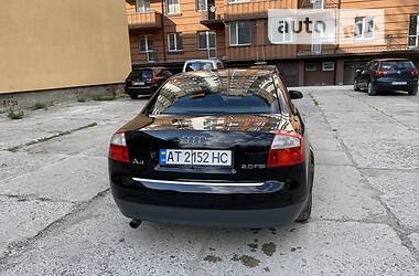 Седан Audi A4 2004 в 