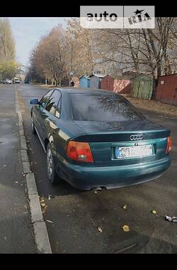 Седан Audi A4 1996 в Хмельницком