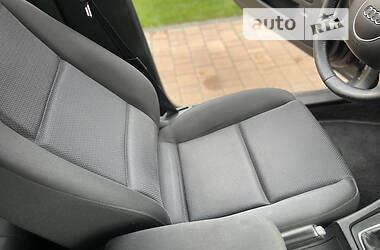 Универсал Audi A4 2002 в 