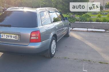 Универсал Audi A4 2001 в Долине