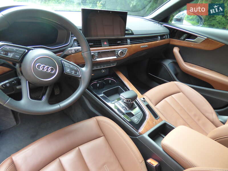 Універсал Audi A4 2019 в Києві