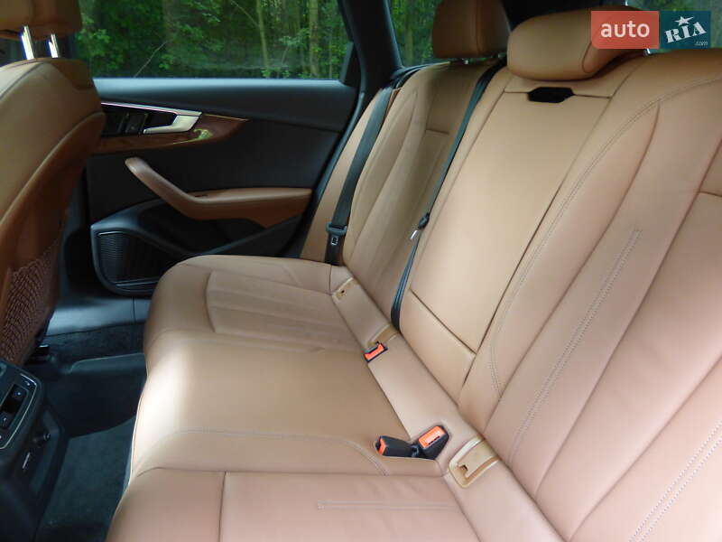 Універсал Audi A4 2019 в Києві