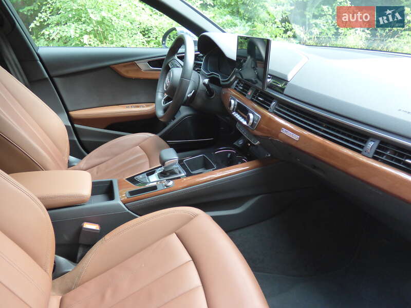 Універсал Audi A4 2019 в Києві