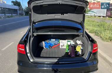 Седан Audi A4 2014 в 