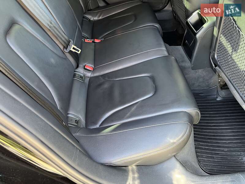 Седан Audi A4 2014 в Одессе