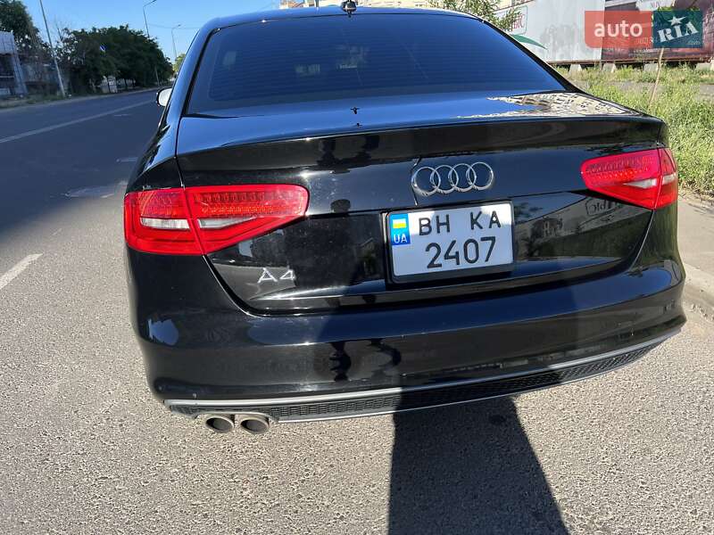 Седан Audi A4 2014 в Одессе