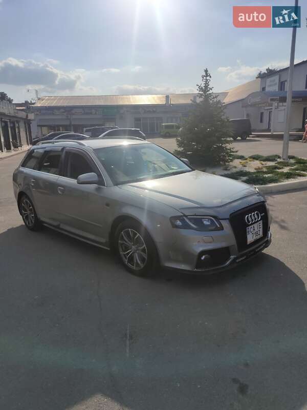Універсал Audi A4 2005 в Умані
