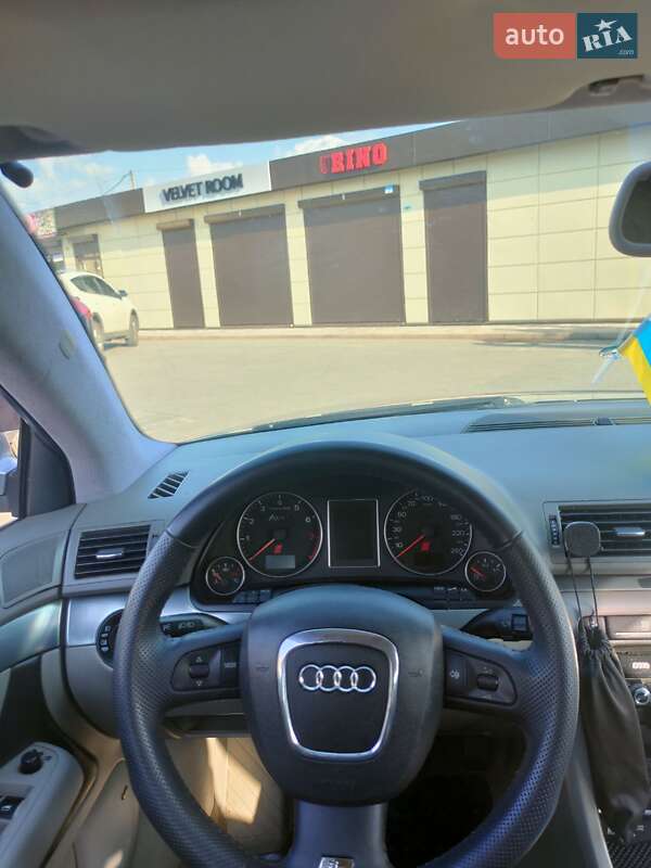 Універсал Audi A4 2005 в Умані