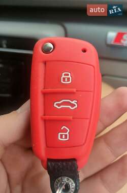 Универсал Audi A4 2005 в Умани