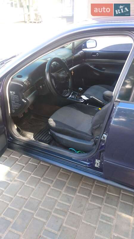 Седан Audi A4 1997 в Одессе
