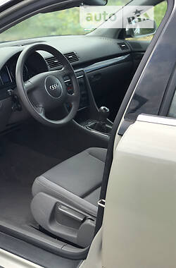 Седан Audi A4 2002 в 