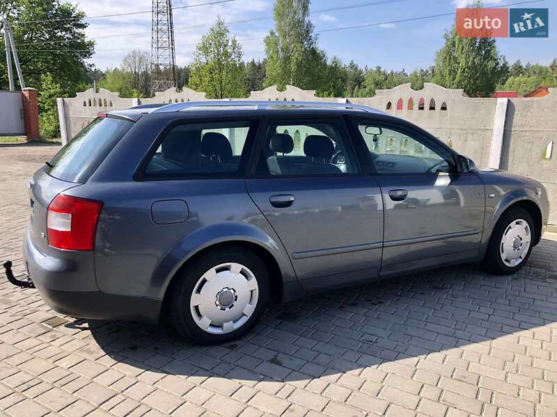 Универсал Audi A4 2002 в Олевске