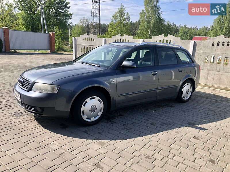 Универсал Audi A4 2002 в Олевске